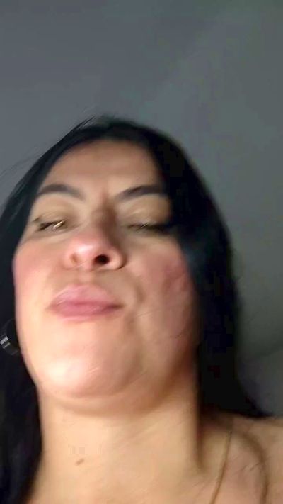 luna_asmr from Colombia