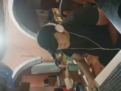 maxmad246 from Ecuador