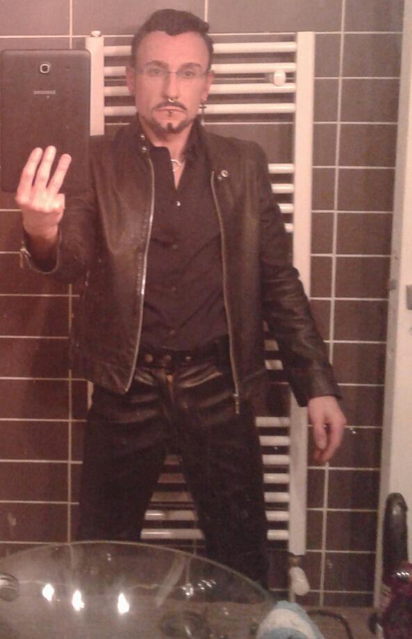mika59sexy from France