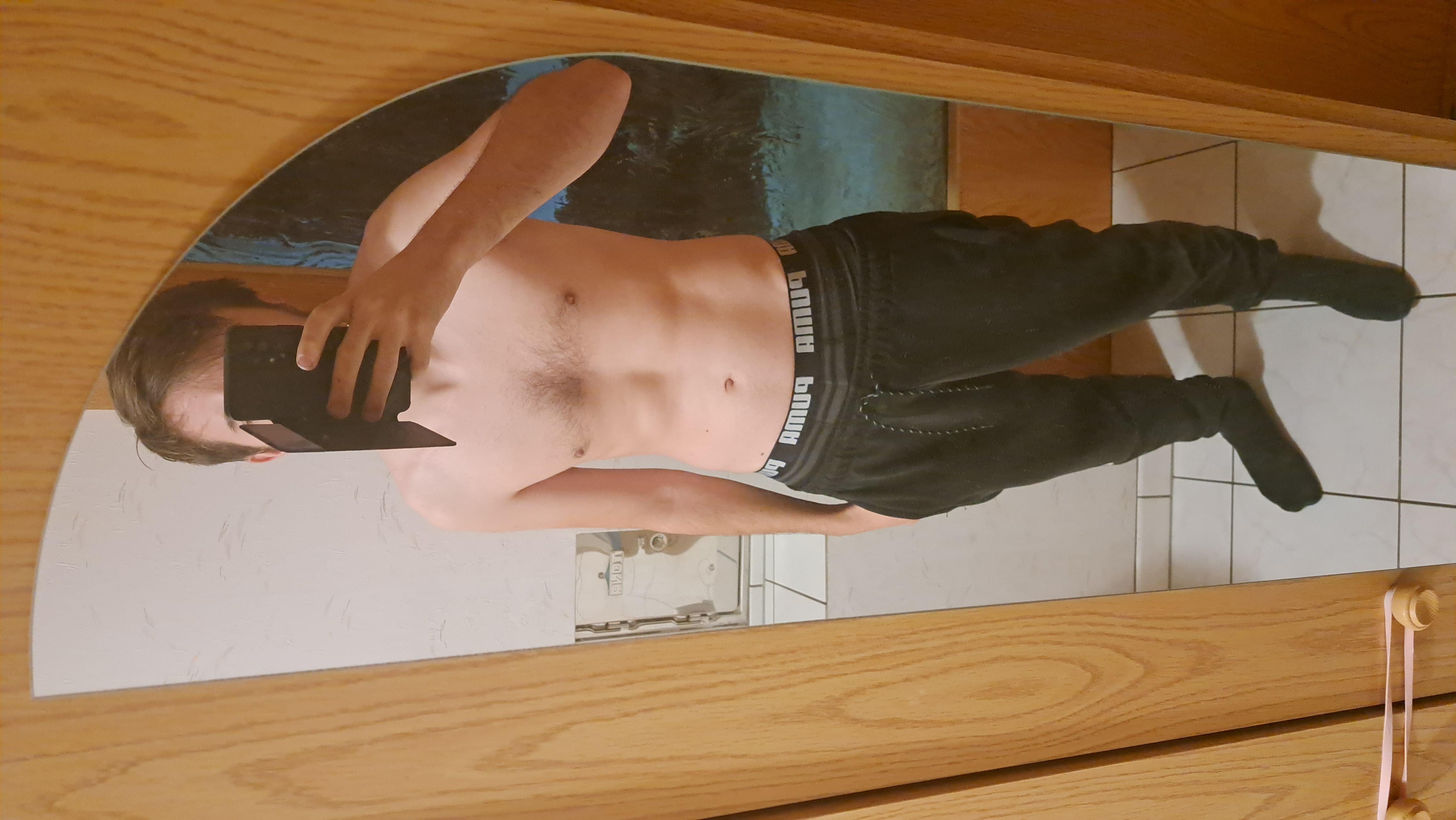 mikuesexy1 from Germany