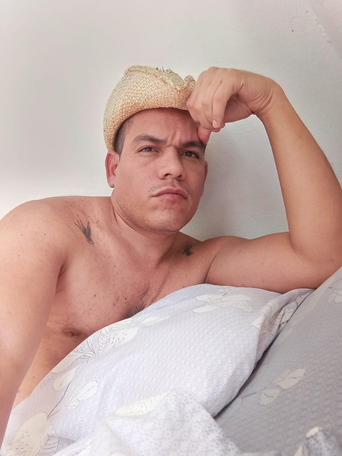 nathan_sanchez from Colombia