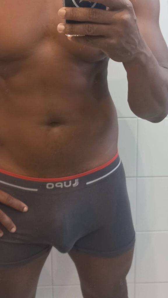 revyallypauzao from Brazil