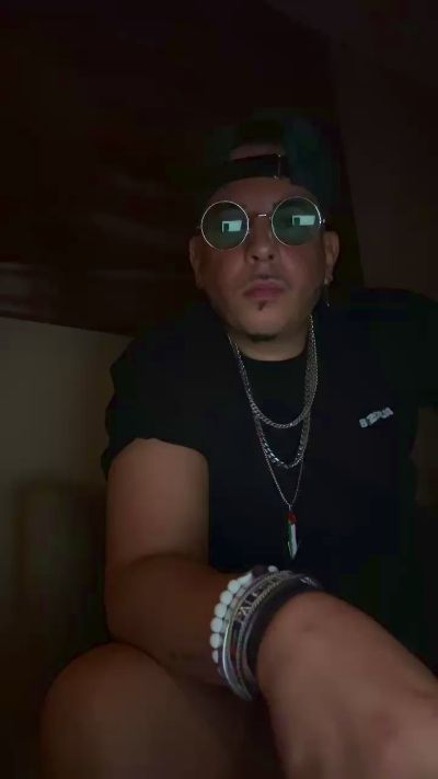 samaster_hot from Switzerland