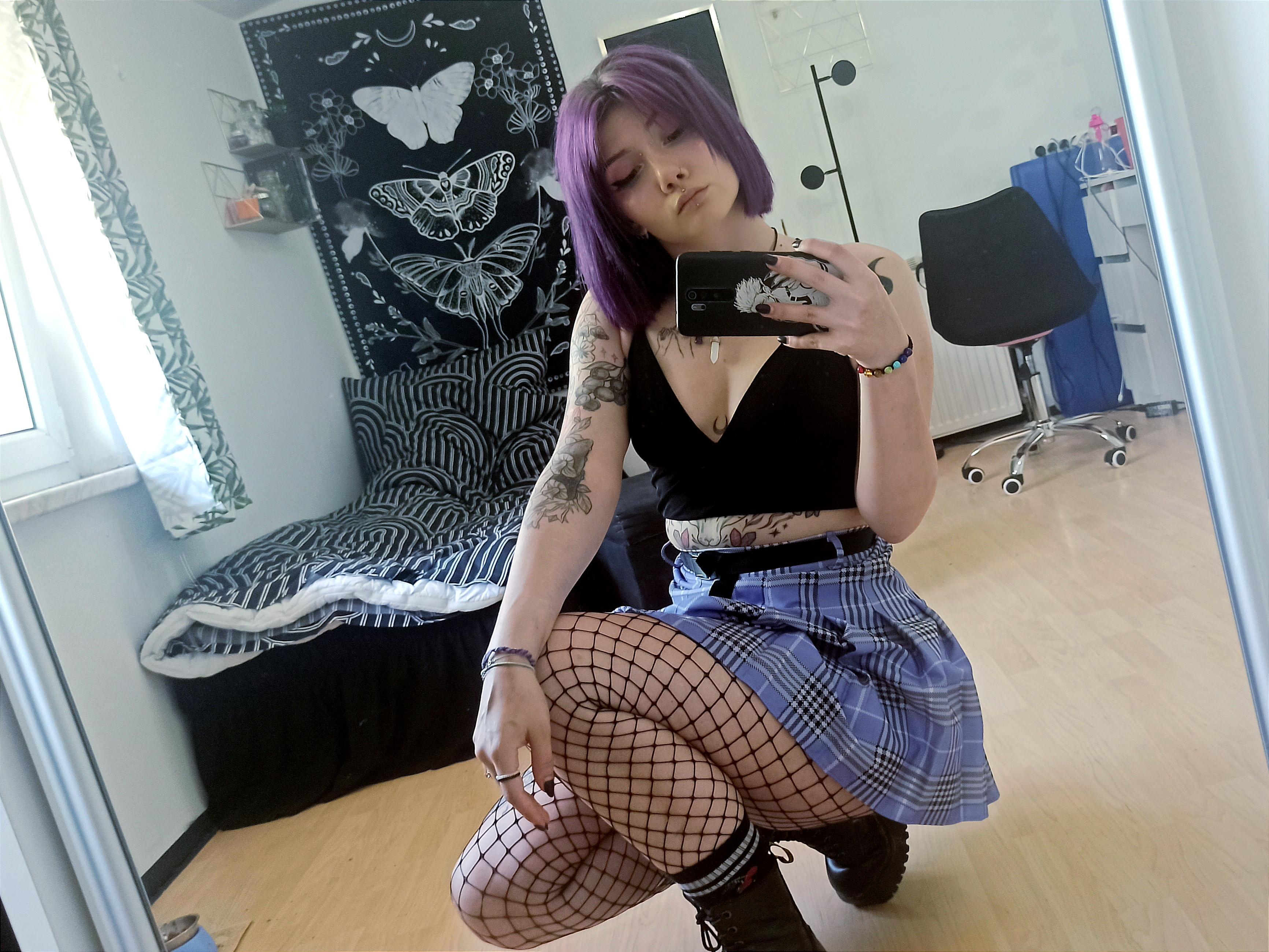 secretGabbie from Germany