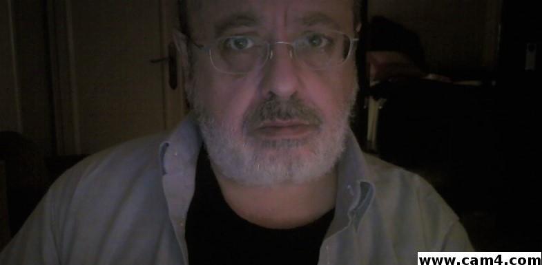 stuart633 from Spain