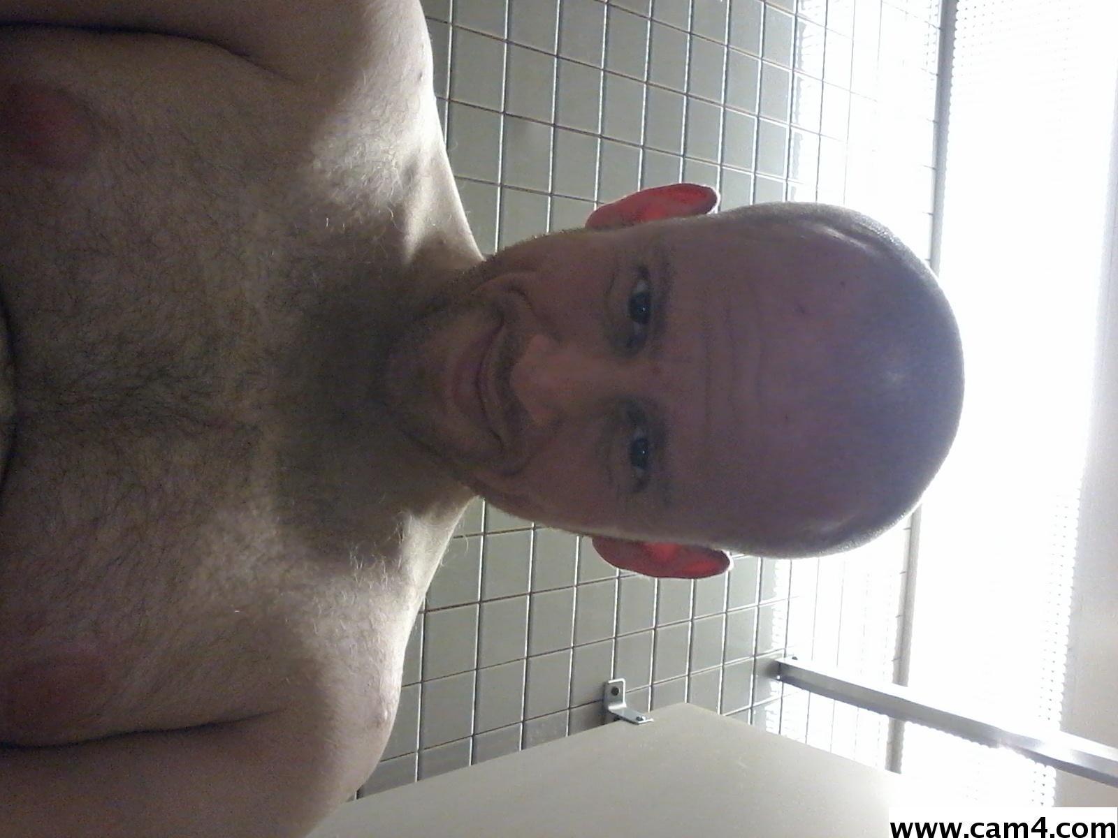 studben21 from United States