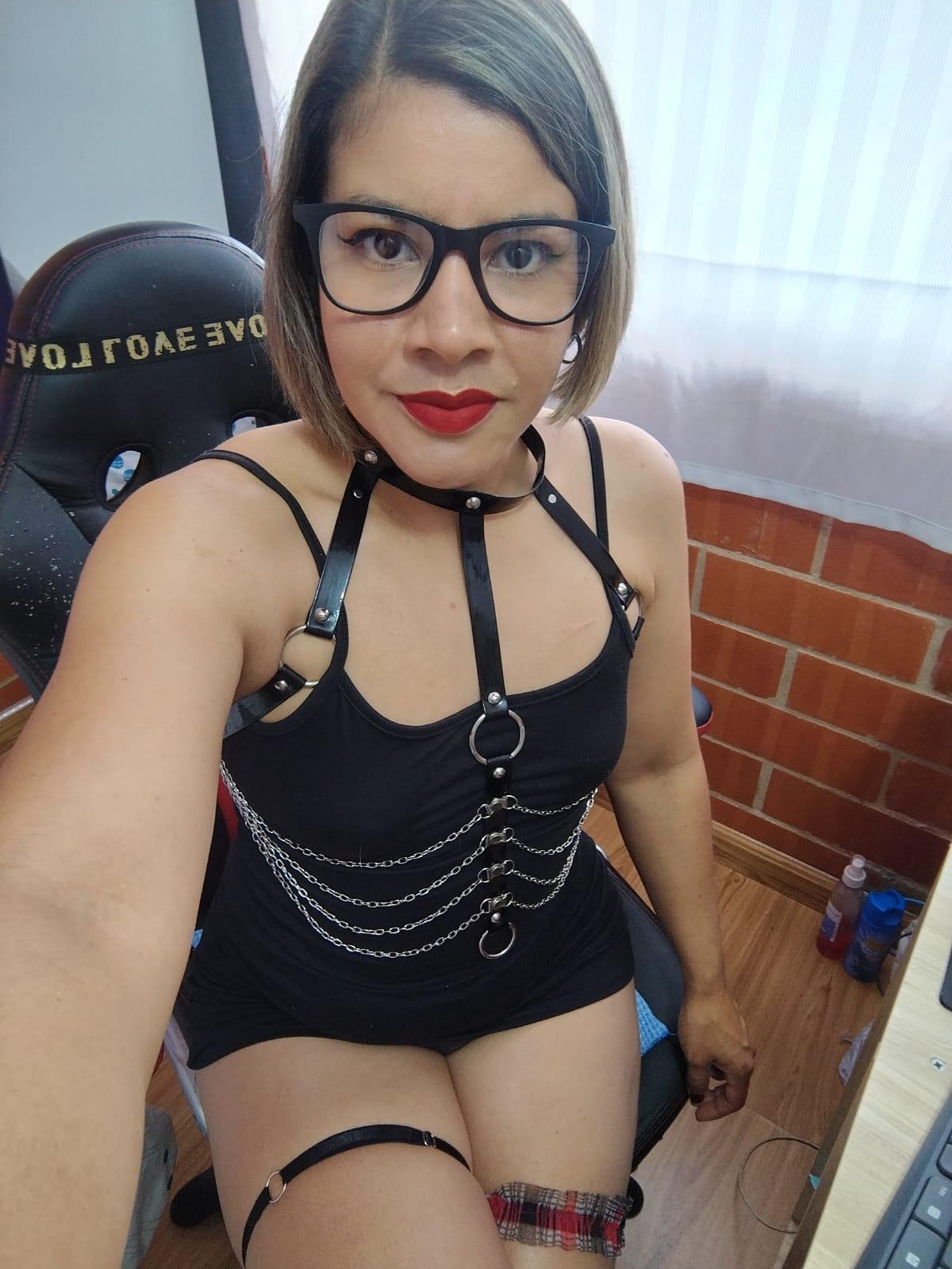 tangerine_7 from Colombia